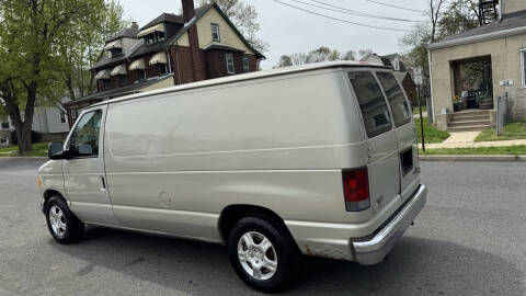 2005 Ford E-Series E-150