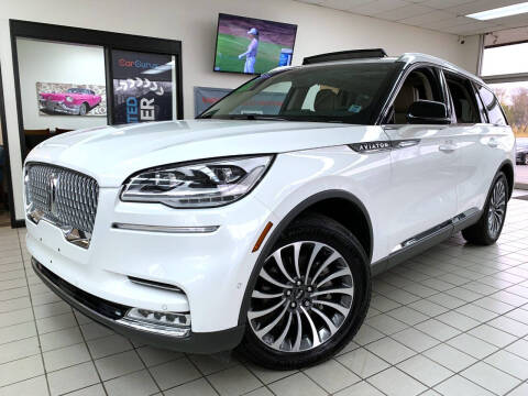 2020 Lincoln Aviator for sale at SAINT CHARLES MOTORCARS in Saint Charles IL