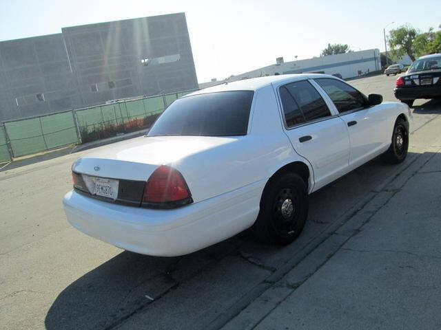 2011 Ford Crown Victoria Police photo 6