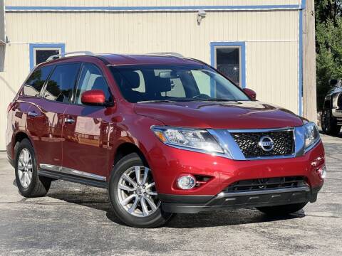 2013 Nissan Pathfinder for sale at Dynamics Auto Sale in Highland IN