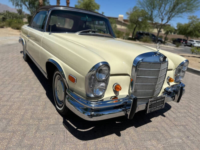1969 Mercedes-Benz 280-Class