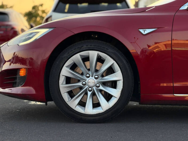 2016 Tesla Model S