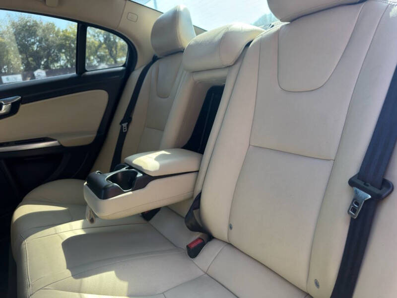 2016 Volvo S60 T5 Drive-E Premier