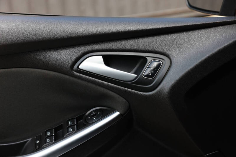2017 Ford Focus ST