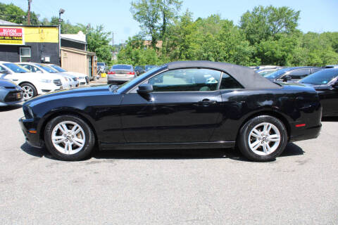 2014 Ford Mustang V6