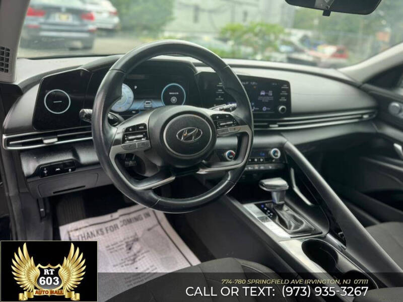 2022 Hyundai Elantra