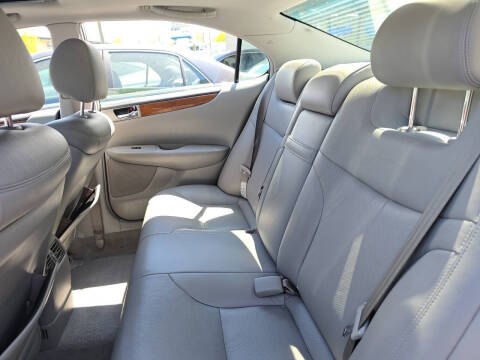 2005 Lexus ES 330