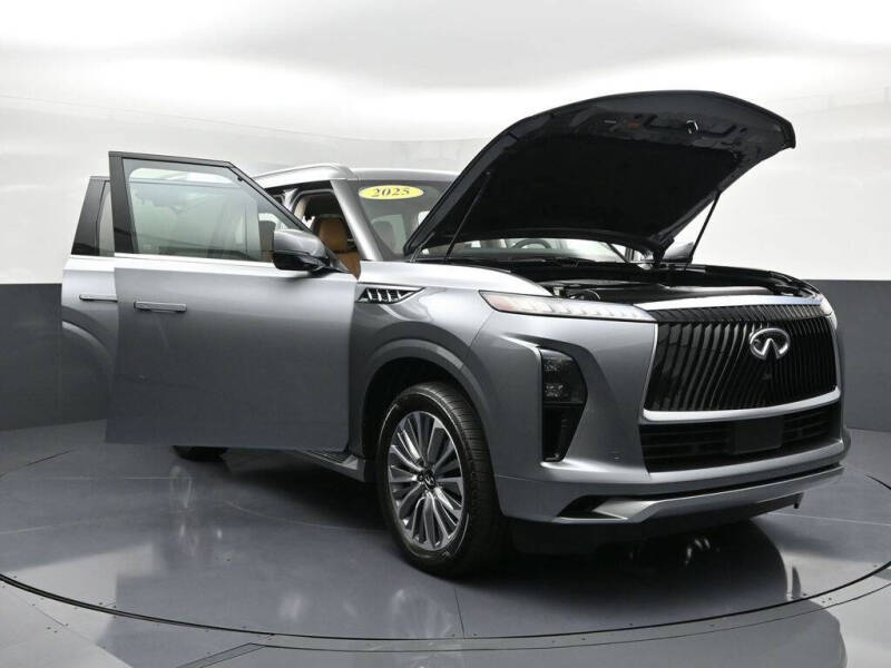 2025 Infiniti QX80 Sensory