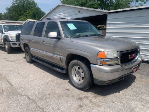 2002 GMC Yukon XL for sale at LEE AUTO SALES in McAlester OK