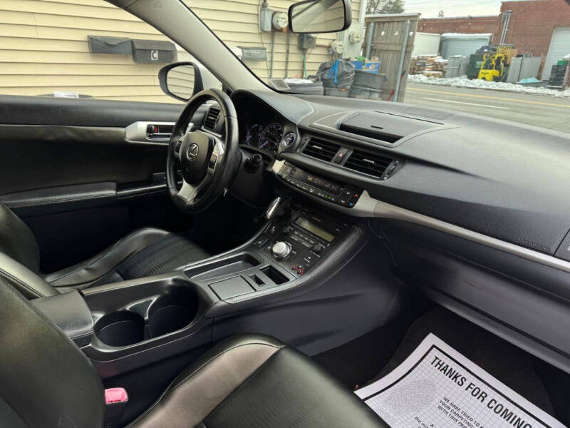 2012 Lexus CT 200h Premium