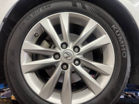 2011 Lexus ES 350