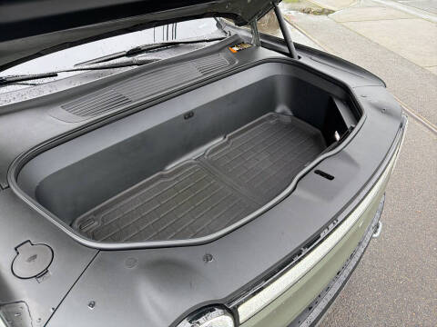 2023 Rivian R1T Launch Edition