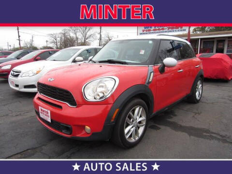 2012 MINI Cooper Countryman for sale at Minter Auto Sales in South Houston TX