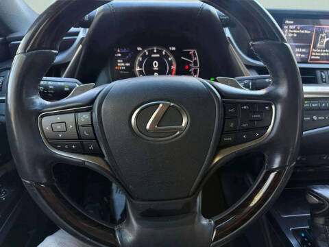 2019 Lexus ES 350