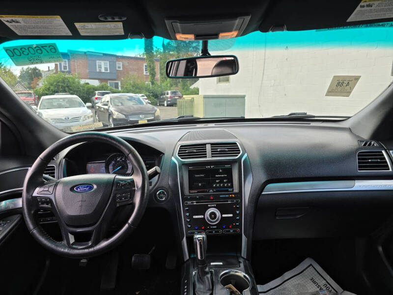 2016 Ford Explorer Sport