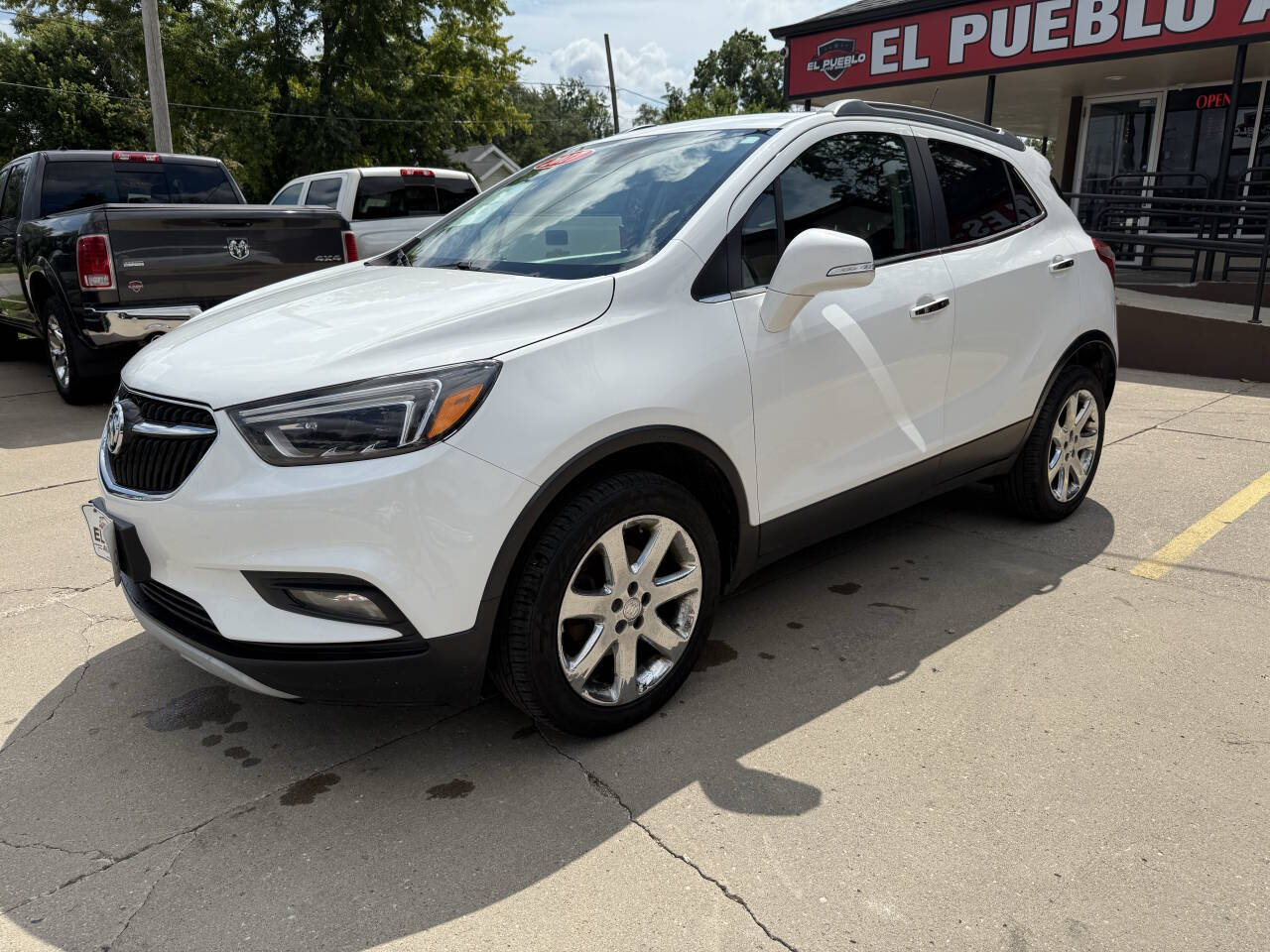 White 2017 Buick Encore Essence AWD Essence 4dr Crossover 1