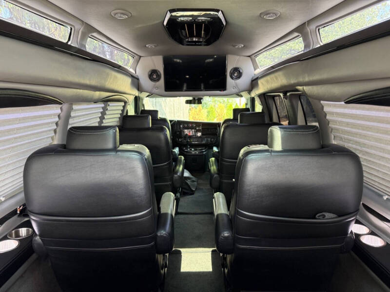 2020 GMC Savana 2500