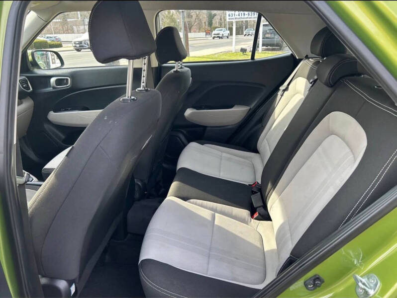 2021 Hyundai Venue SEL