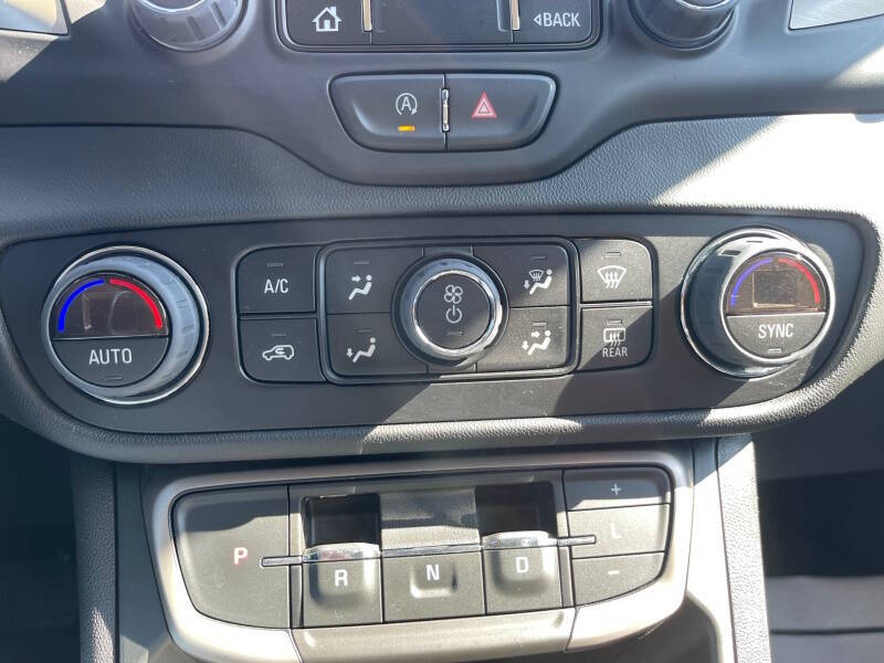 2023 GMC Terrain Denali