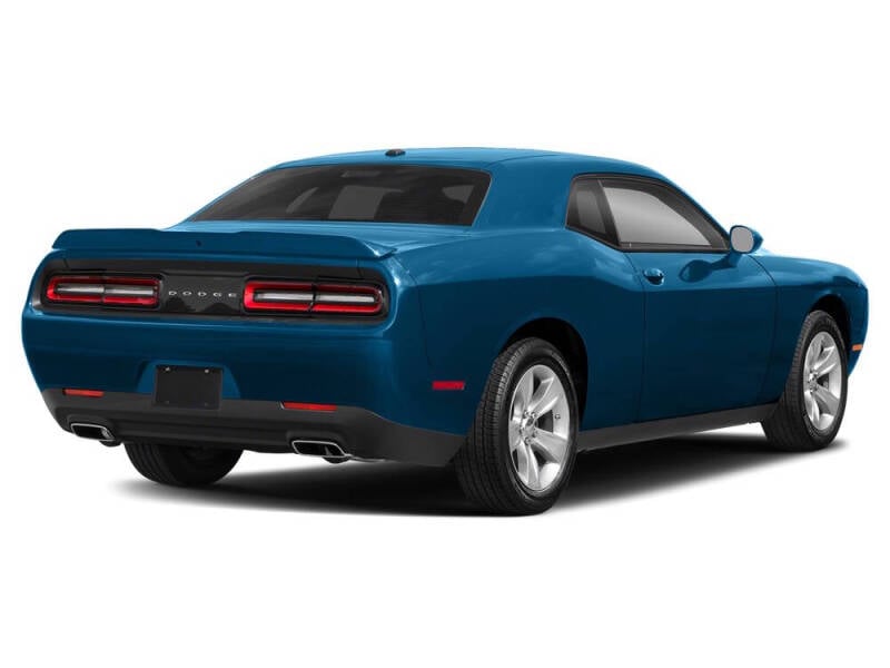 2023 Dodge Challenger null photo 3