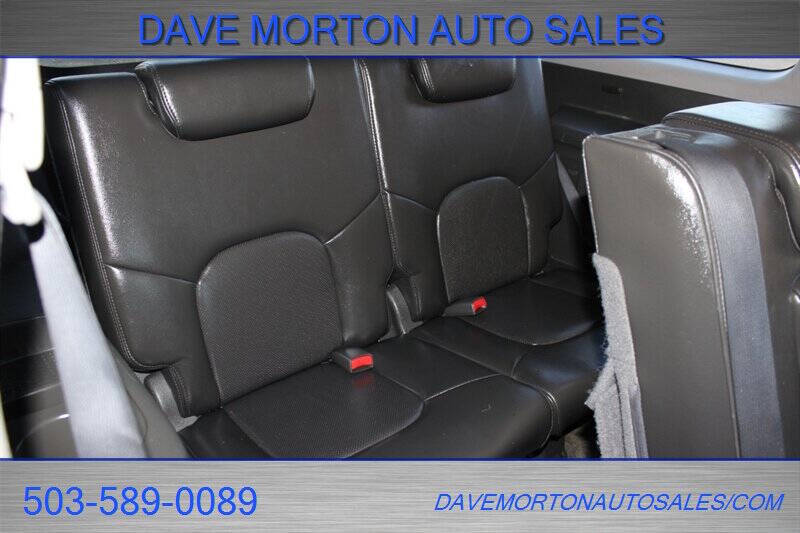 2011 Nissan Pathfinder LE