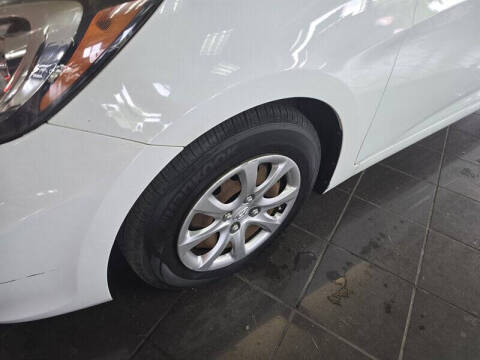 2013 Hyundai Accent GS