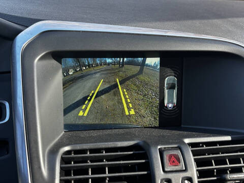 2015 Volvo XC60 T5 Drive-E Premier