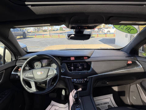 2021 Cadillac XT5 Premium Luxury