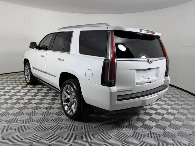 2019 Cadillac Escalade Platinum