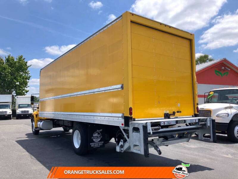 2019 International DuraStar 4300