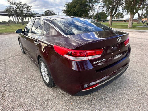 2018 Kia Optima LX