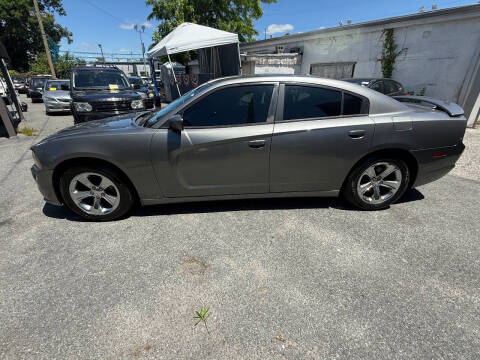 2012 Dodge Charger SE