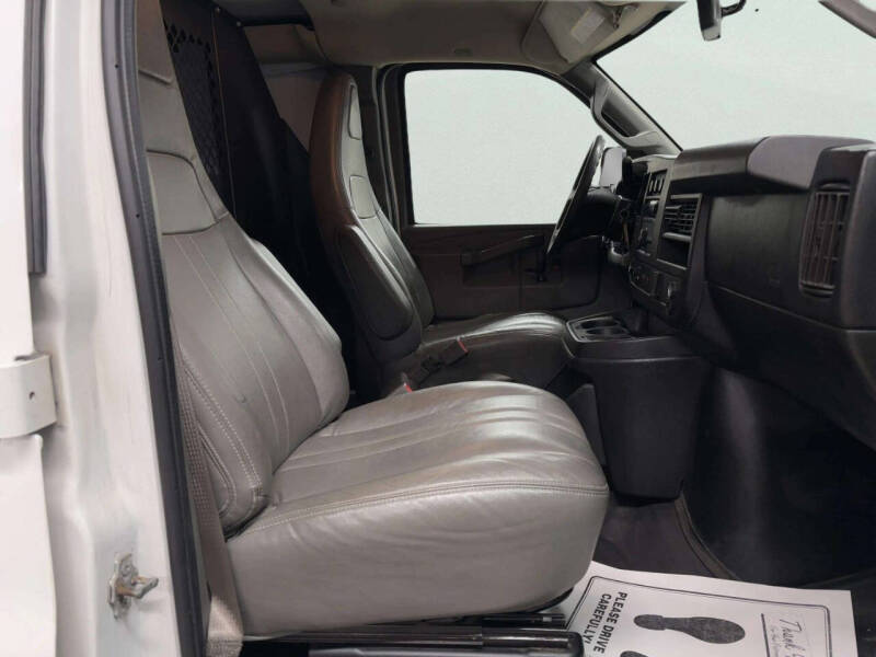 2019 Chevrolet Express 2500