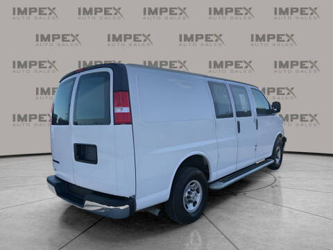 2024 Chevrolet Express 2500