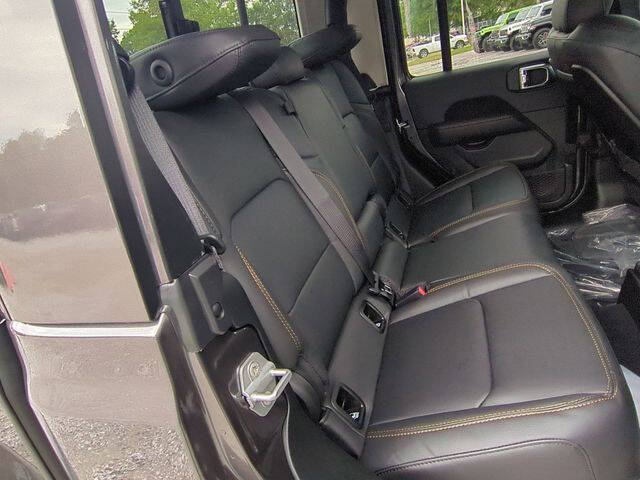 2025 Jeep Gladiator High Tide