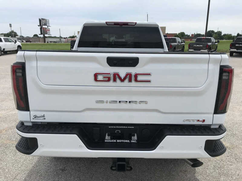 2026 GMC Sierra 2500HD