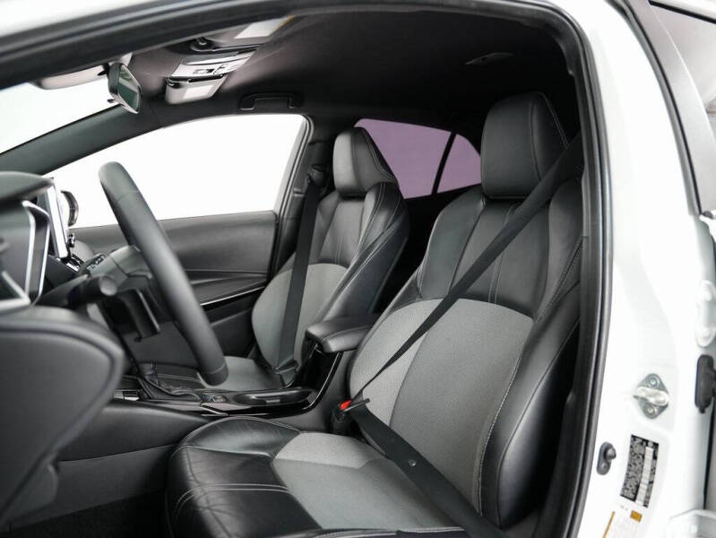 2022 Toyota Corolla Hatchback XSE