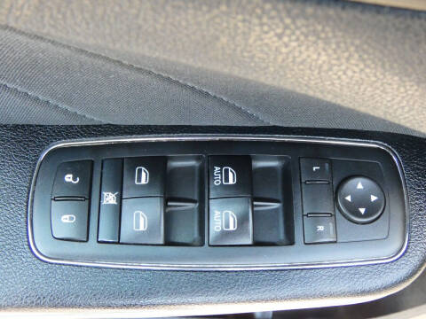 2017 Dodge Charger SXT