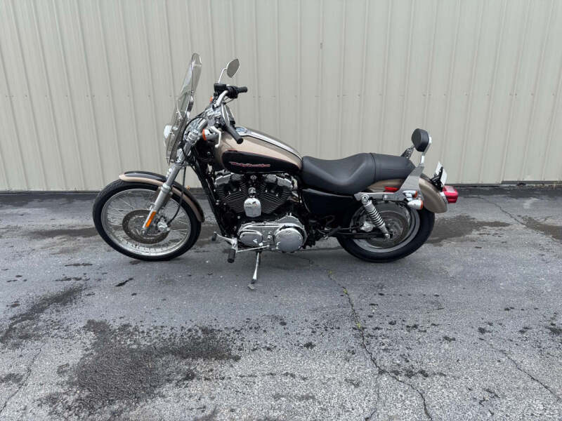 2004 Harley-Davidson Sportster 1200 Custom