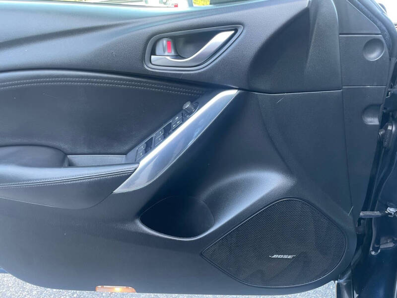 2015 Mazda MAZDA6 i Touring