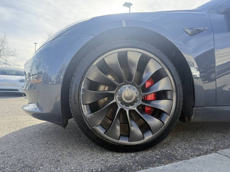 2023 Tesla Model 3 Performance