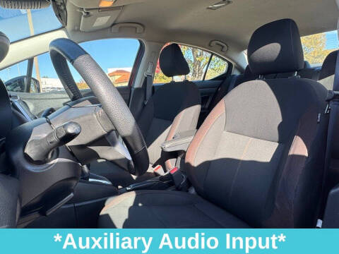 2021 Nissan Versa SR