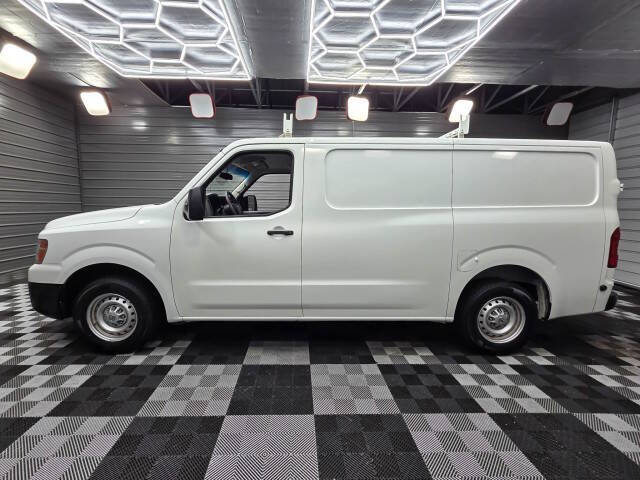 2016 Nissan NV