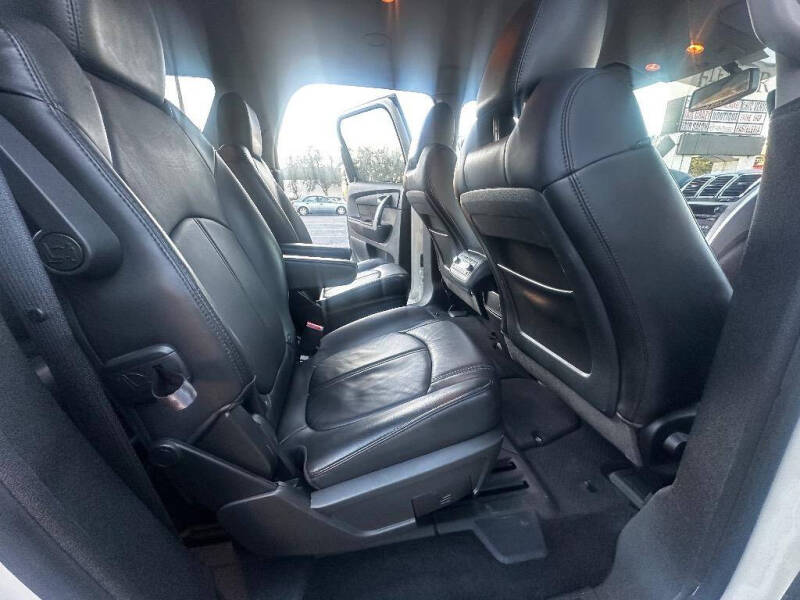 2012 GMC Acadia SLT-1