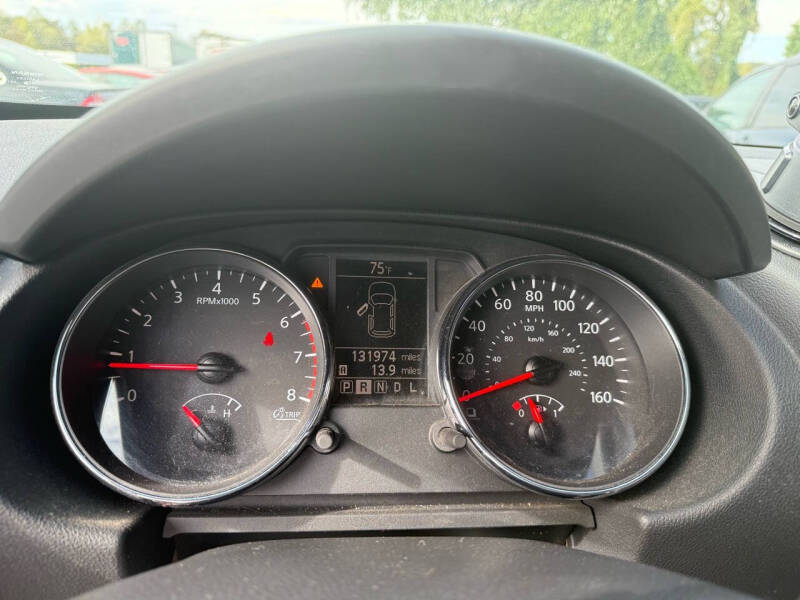 2011 Nissan Rogue SV