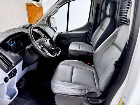 2018 Ford Transit 250