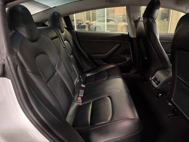 2020 Tesla Model 3 Standard Range