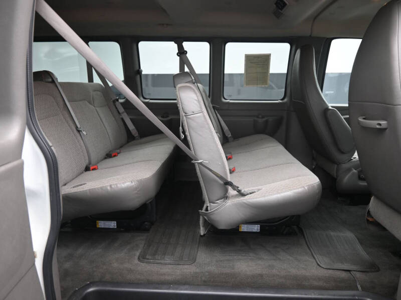 2012 Chevrolet Express LS 1500