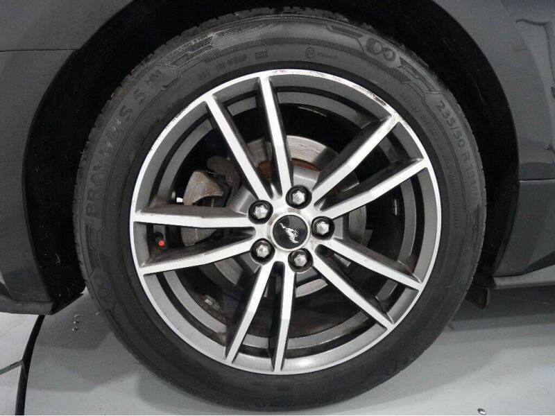 2017 Ford Mustang EcoBoost Premium