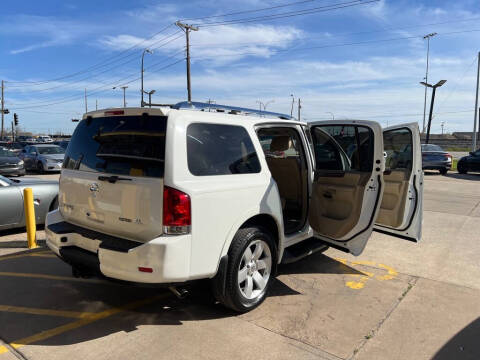 2012 Nissan Armada SV